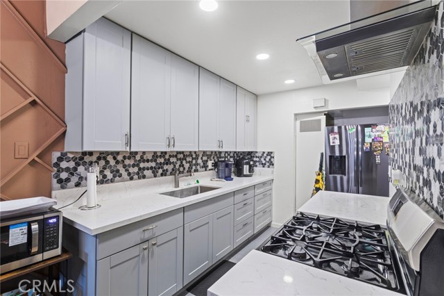 Detail Gallery Image 10 of 28 For 1443 Fredericks, Upland,  CA 91786 - 3 Beds | 2 Baths