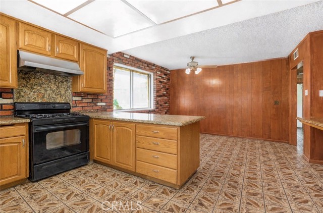 Detail Gallery Image 5 of 14 For 8509 El Camino, Rosemead,  CA 91770 - 4 Beds | 2 Baths