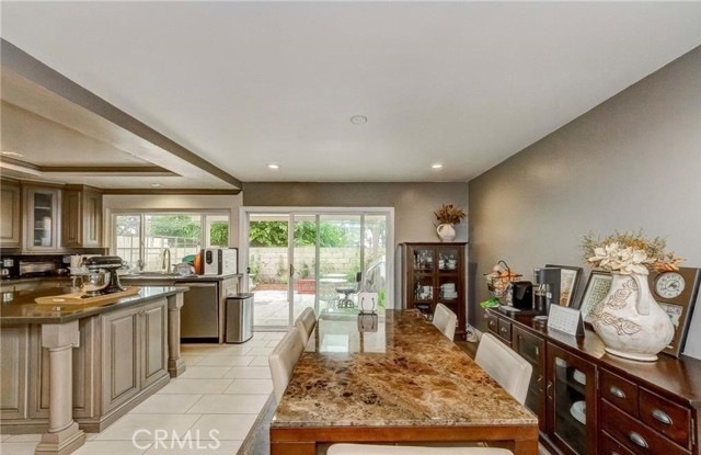 5349 Barrett Circle, Buena Park CA: https://media.crmls.org/medias/c7a82645-1c6e-4a3c-905e-e9f30f841e06.jpg