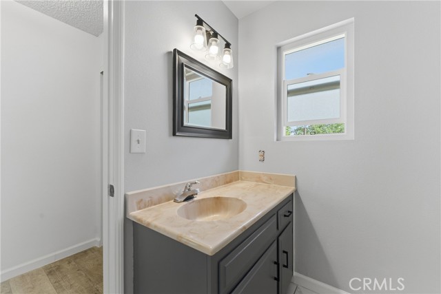 Detail Gallery Image 17 of 36 For 766 Robert Dr, Hemet,  CA 92543 - 3 Beds | 2 Baths