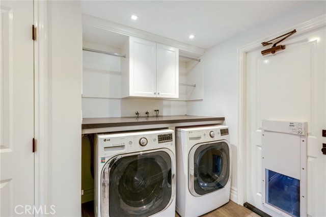 21192 Richmond Circle, Huntington Beach CA: https://media.crmls.org/medias/c7a8c7f4-5099-47ab-ad32-b3937b5fefbc.jpg