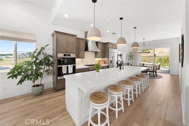 Detail Gallery Image 12 of 69 For 4008 Hillside Dr, San Luis Obispo,  CA 93401 - 4 Beds | 3/1 Baths