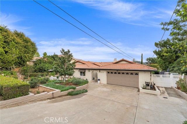 Detail Gallery Image 5 of 52 For 3210 Purer Rd, Escondido,  CA 92029 - 5 Beds | 2/1 Baths