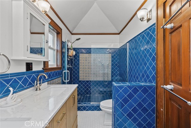 1719 Monte Vista Street, Pasadena CA: https://media.crmls.org/medias/c7aaf2ed-3e0e-4647-a263-de96005b5a48.jpg