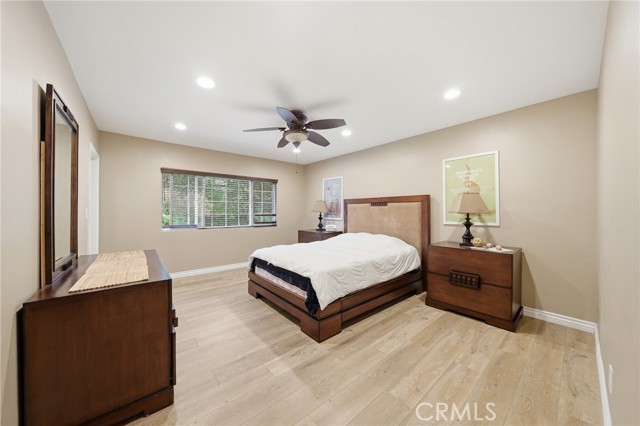 Detail Gallery Image 10 of 56 For 706 Nancy Ln, Fullerton,  CA 92831 - 4 Beds | 2/1 Baths