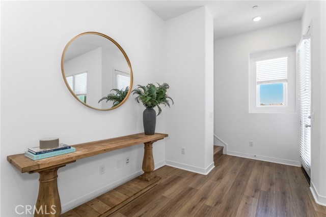 Detail Gallery Image 32 of 75 For 27554 Sparrow Ct, Valencia,  CA 91381 - 3 Beds | 2/1 Baths