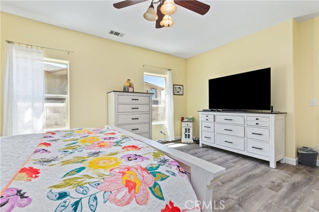 Image 35 of 71 For 2245 Holly Drive