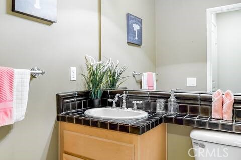 Detail Gallery Image 10 of 26 For 209 Tall Oak, Irvine,  CA 92603 - 3 Beds | 3/1 Baths