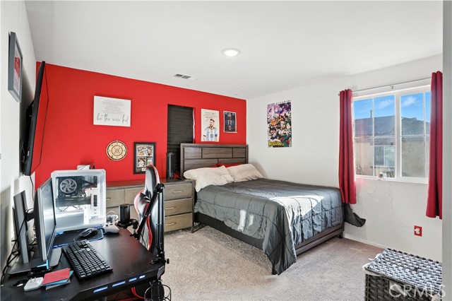 Detail Gallery Image 28 of 75 For 11715 Periwinkle Pl, Jurupa Valley,  CA 91752 - 6 Beds | 4/1 Baths