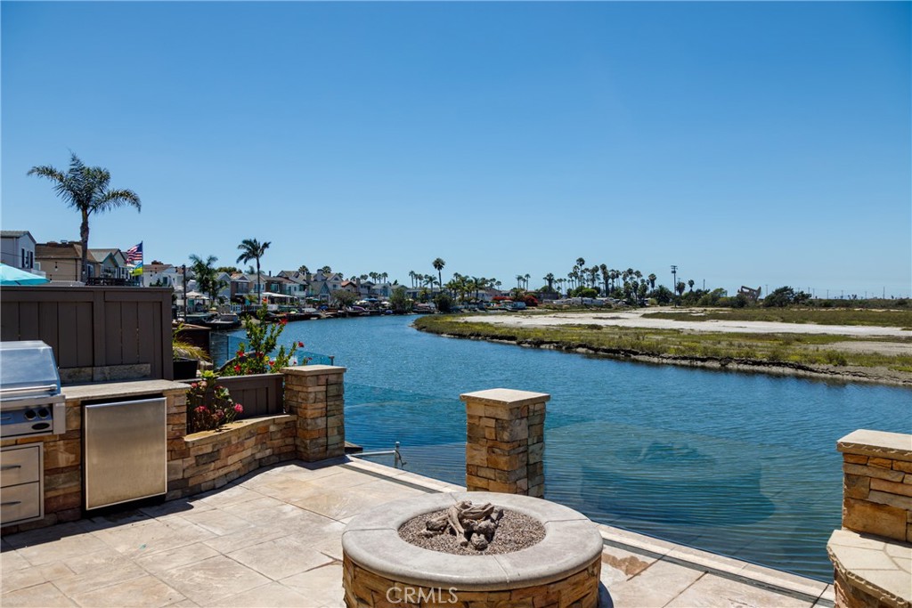 C7aeb16d 4245 4847 A5a9 5a9341b5401b