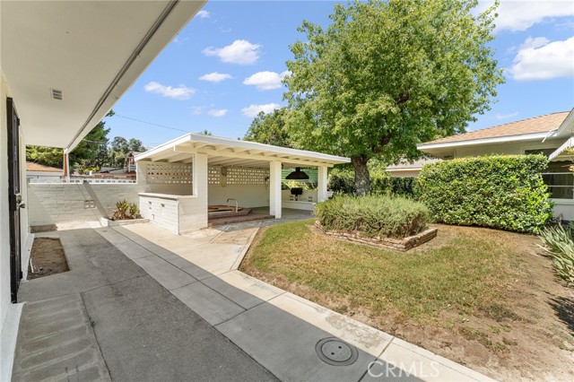 Detail Gallery Image 27 of 43 For 3002 Muscupiabe Dr, San Bernardino,  CA 92405 - 3 Beds | 1/1 Baths