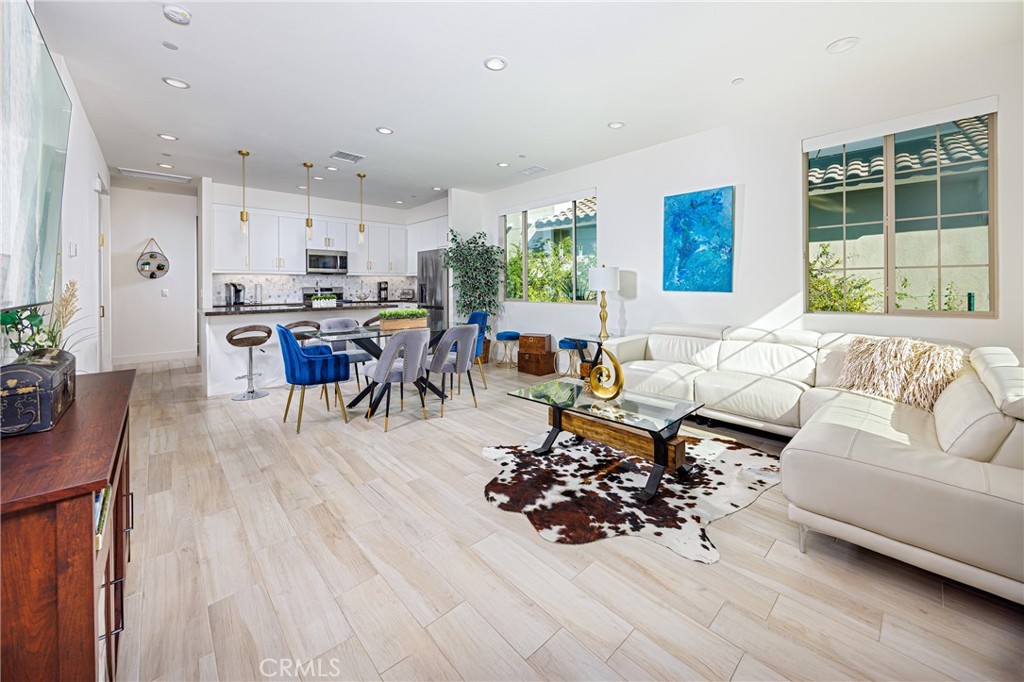 MLS #OC25259574 image #3