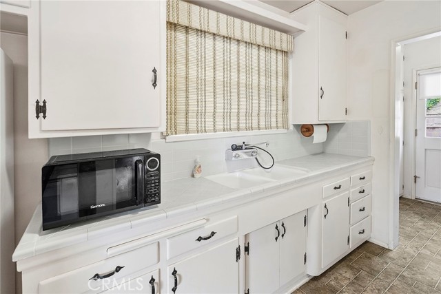 Detail Gallery Image 8 of 19 For 26223 Delos, Torrance,  CA 90505 - 3 Beds | 1 Baths