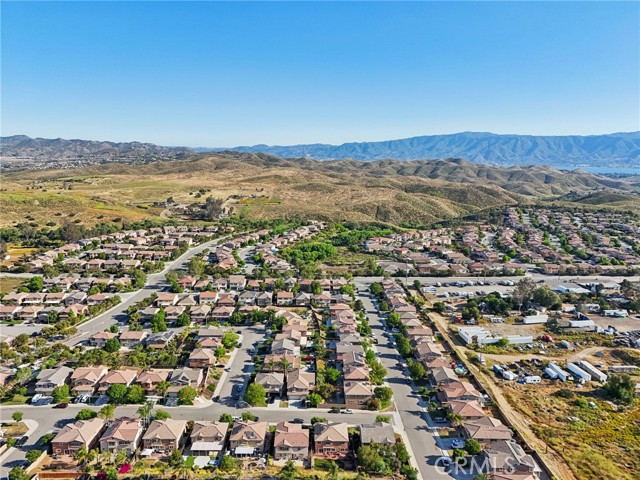 Detail Gallery Image 30 of 45 For 53196 Iceberg St, Lake Elsinore,  CA 92532 - 5 Beds | 2/1 Baths