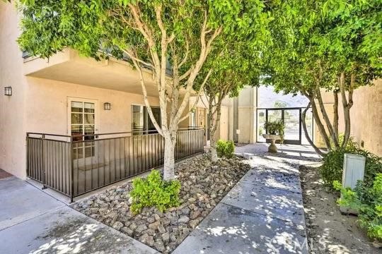 Image 3 for 400 N Sunrise Way #116, Palm Springs, CA 92262