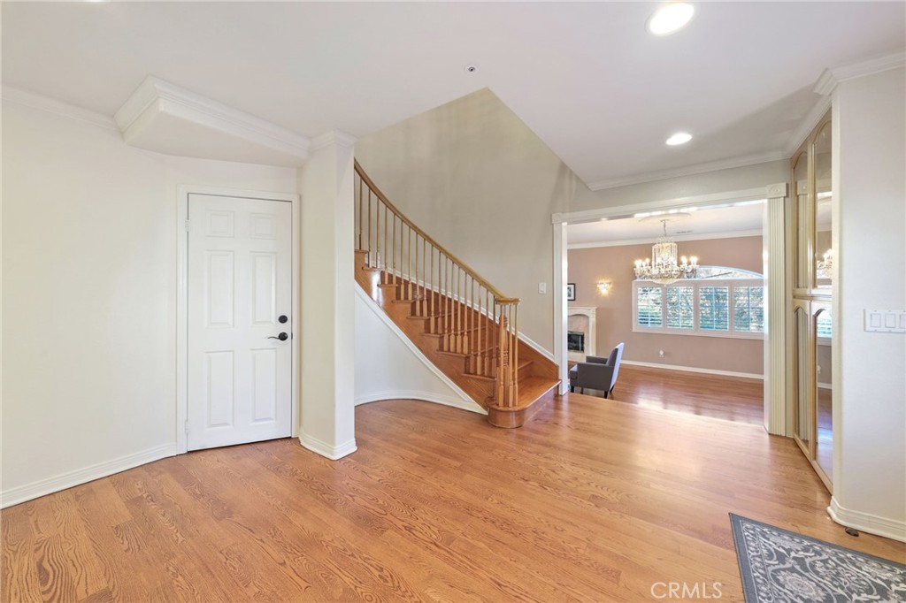 225 N Lima Street Sierra Madre img 40