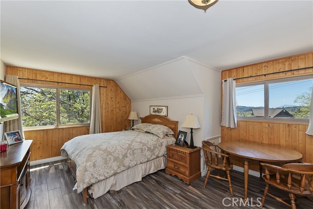 Detail Gallery Image 26 of 57 For 1249 Yellowstone Dr, Lake Arrowhead,  CA 92352 - 5 Beds | 3/2 Baths