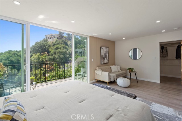Detail Gallery Image 24 of 36 For 7010 Loyal Trl, Los Angeles,  CA 90068 - 2 Beds | 3 Baths