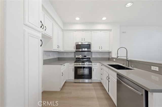 Detail Gallery Image 8 of 43 For 7724 Chambray Pl #2,  Rancho Cucamonga,  CA 91739 - 3 Beds | 2/1 Baths