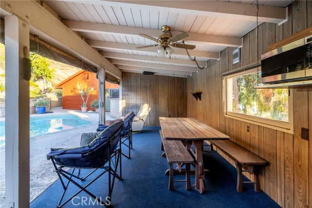 4899 Glenwood Drive, Riverside CA: https://media.crmls.org/medias/c7b414b6-296e-4351-bc87-9c9dc3cd1123.jpg