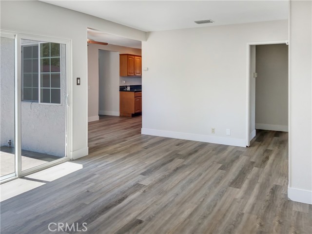 Detail Gallery Image 7 of 22 For 940 E 5th St, Ontario,  CA 91764 - 3 Beds | 2 Baths