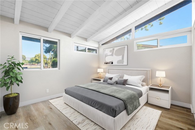15814 Septo Street, North Hills CA: https://media.crmls.org/medias/c7b4934a-d9da-4eaf-a989-f66124283fc0.jpg