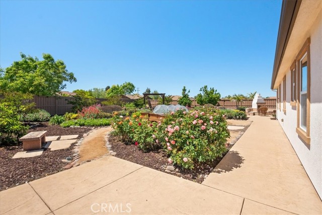Detail Gallery Image 13 of 56 For 287 Tom Mcguinness Jr. Cir, Fallbrook,  CA 92028 - 4 Beds | 2/1 Baths