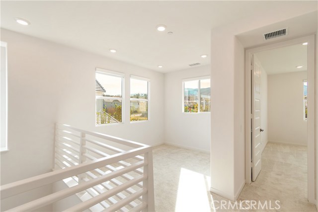 Detail Gallery Image 21 of 34 For 3962 Lavine Way #111,  Corona,  CA 92883 - 3 Beds | 2/1 Baths