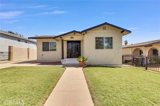 15844 San Jose Avenue, La Puente CA: https://media.crmls.org/medias/c7b93660-baca-4699-a9b2-f0a7343a219c.jpg