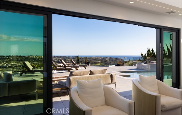 Detail Gallery Image 13 of 60 For 32492 Azores Rd, Dana Point,  CA 92629 - 4 Beds | 5/1 Baths