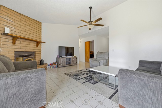 Detail Gallery Image 28 of 41 For 190 Manzanita Dr, Atwater,  CA 95301 - 3 Beds | 2 Baths