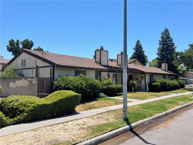 963 Pierce Avenue, Fresno, California 93727, ,Multi-Family,For Sale,Pierce,FR24130297