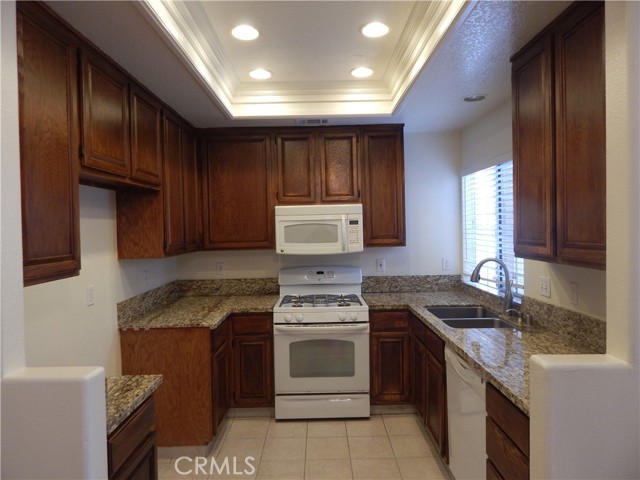 Detail Gallery Image 8 of 42 For 28697 La Siena, Laguna Niguel,  CA 92677 - 2 Beds | 2 Baths