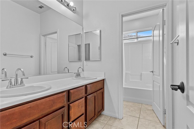 Detail Gallery Image 21 of 26 For 35405 Piney, Lake Elsinore,  CA 92532 - 4 Beds | 3 Baths