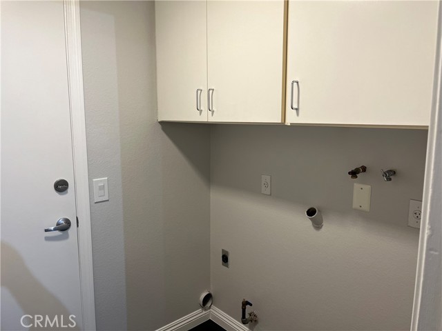 Detail Gallery Image 8 of 12 For 9815 Casiano Ct, Rancho Cucamonga,  CA 91730 - 2 Beds | 2/1 Baths