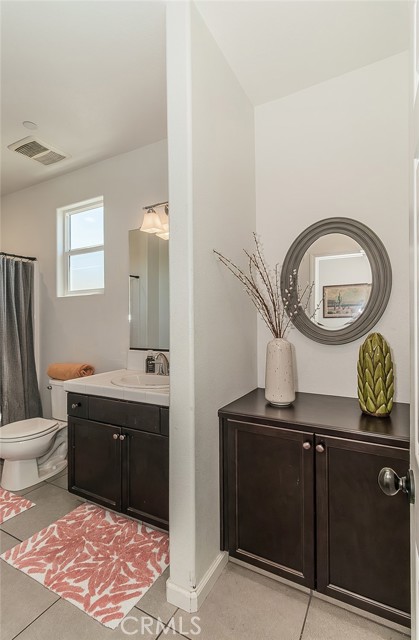 Detail Gallery Image 24 of 32 For 7005 N Astoria Dr, Fresno,  CA 93722 - 4 Beds | 2/1 Baths