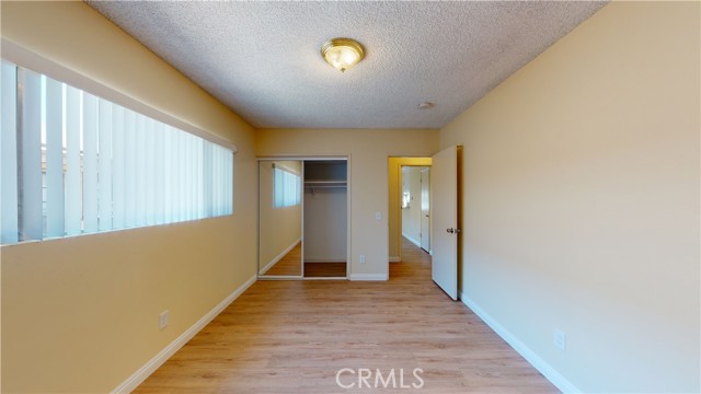 5081 Glen Iris Avenue, Los Angeles CA: https://media.crmls.org/medias/c7bbda14-51dc-43c6-ae02-b64f87571d41.jpg