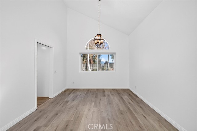 Detail Gallery Image 14 of 69 For 3355 Sterling Dr, Corona,  CA 92882 - 4 Beds | 3 Baths