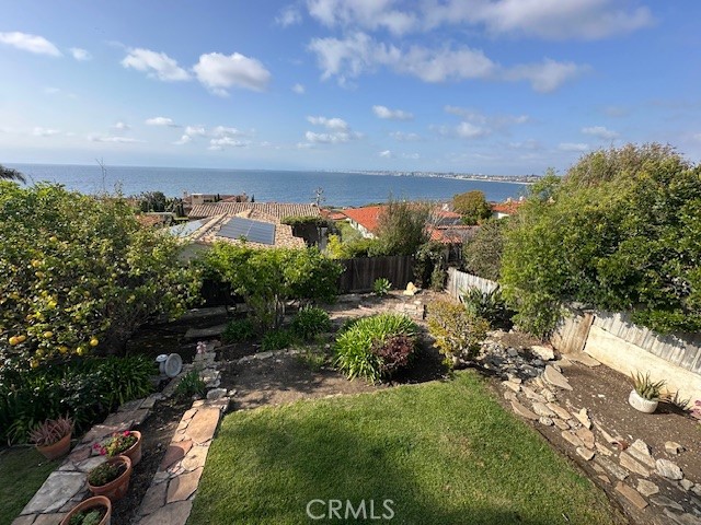 557 Via Almar, Palos Verdes Estates CA: https://media.crmls.org/medias/c7bcaef4-5343-4b78-a55f-dd3d9bbe7140.jpg