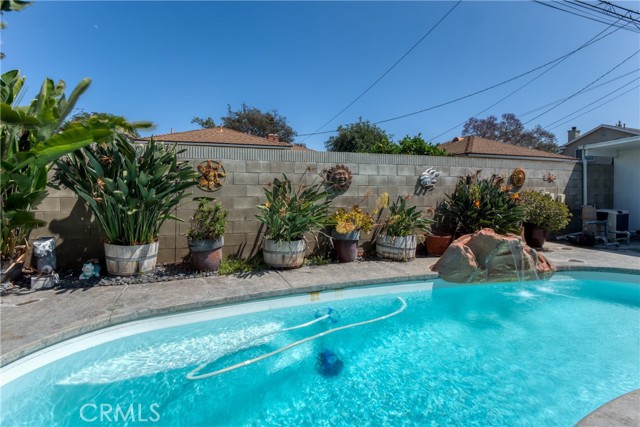 Detail Gallery Image 25 of 26 For 3442 Clark Ave, Long Beach,  CA 90808 - 3 Beds | 2 Baths