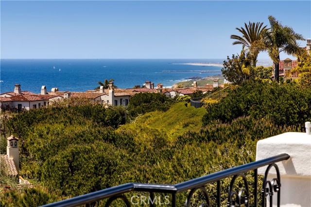 Detail Gallery Image 32 of 42 For 26 Cliffhouse Bluff, Newport Coast,  CA 92657 - 5 Beds | 4/1 Baths