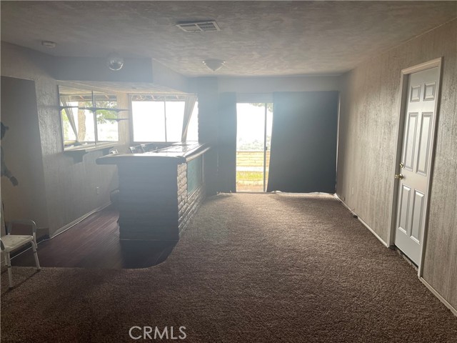26393 Kalmia Avenue, Moreno Valley CA: https://media.crmls.org/medias/c7bdcab1-8e72-4a55-98e4-54f1f5ebc21f.jpg