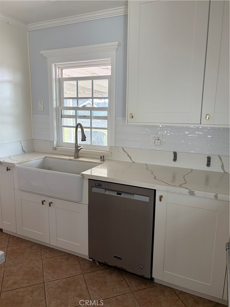 MLS #WS25274389 image #5