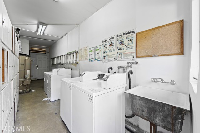 Detail Gallery Image 32 of 34 For 728 Cedar Ave #29,  Long Beach,  CA 90813 - 1 Beds | 1 Baths