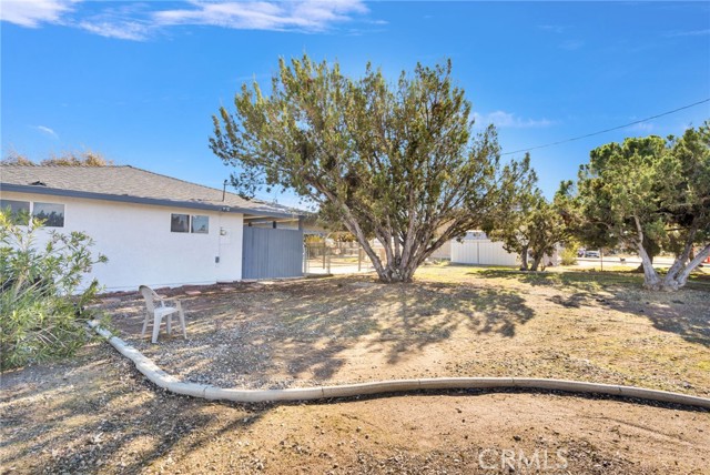 Detail Gallery Image 36 of 40 For 16757 Danbury, Hesperia,  CA 92345 - 3 Beds | 2 Baths