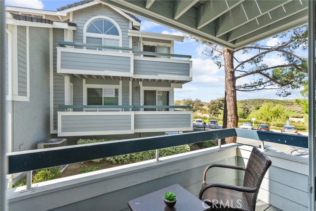 Detail Gallery Image 1 of 19 For 26762 Claudette St #417,  Canyon Country,  CA 91351 - 3 Beds | 2 Baths