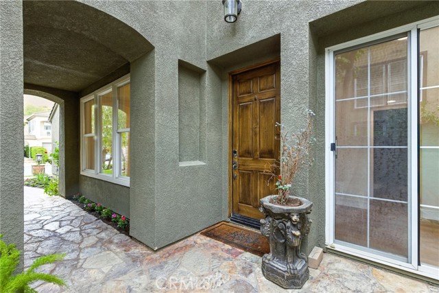 Detail Gallery Image 3 of 25 For 173 Parkside Dr, Simi Valley,  CA 93065 - 4 Beds | 2/1 Baths