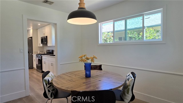 Detail Gallery Image 9 of 36 For 3280 Orlando Rd, Pasadena,  CA 91107 - 3 Beds | 2 Baths