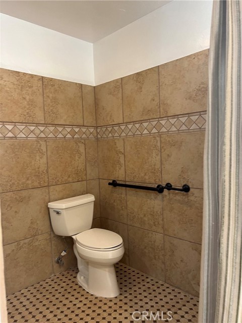 Main Suite Bathroom