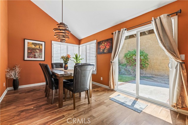 Detail Gallery Image 11 of 53 For 23644 Mesa Ct, Valencia,  CA 91355 - 3 Beds | 3 Baths